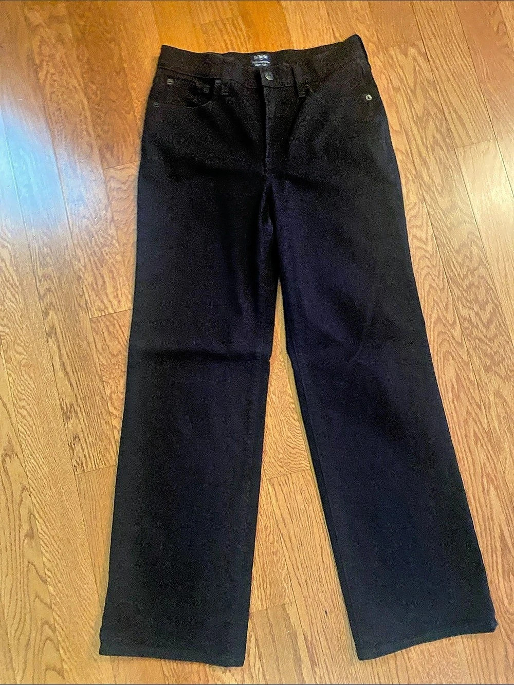 J.Crew Full Length Wide-Leg jean. Black. Size 27.